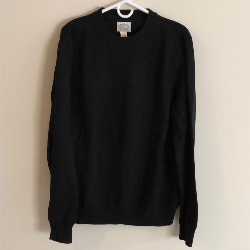 St. John’s Bay men’s sweater